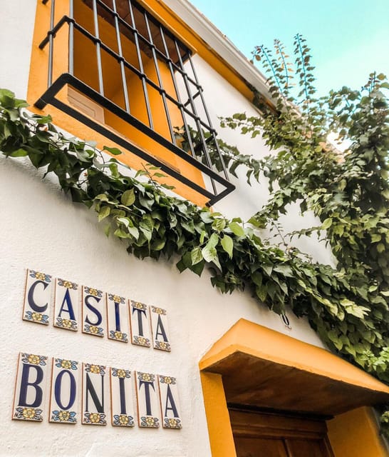 Explore Marbella Old Town: Authentic Tapas Food Tour - Old Town walking: alleys, Muralla Urbana, and Plaza de los Naranjos