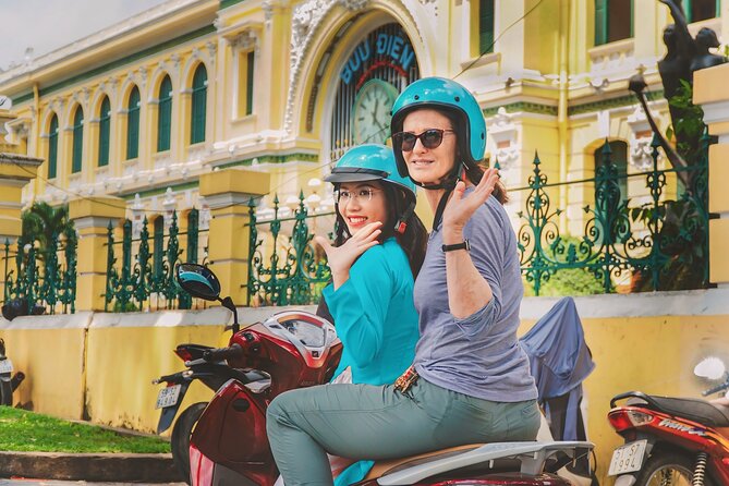 Female Rider | Street Food & Sightseeing By Motorbike - Ho Thi Ky Flower Market: color shopping as cultural insight