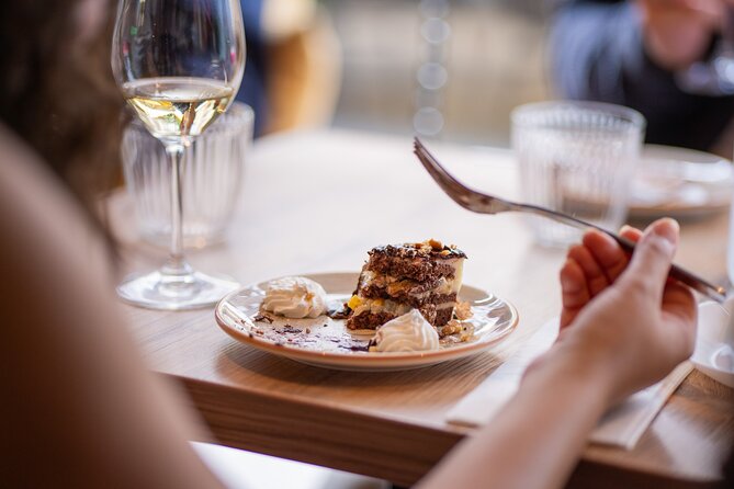 Flavors of Budapest: Guided Food & Drink Tour - Kazinczy Street Synagogue: the story that makes the food click