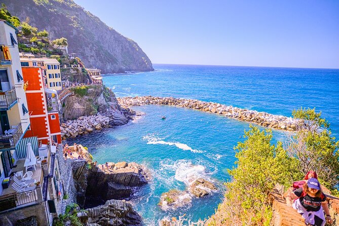 Florence: Cinque Terre Park Day Trip with Optional Street Food - Florence to La Spezia: the long morning that sets the tone