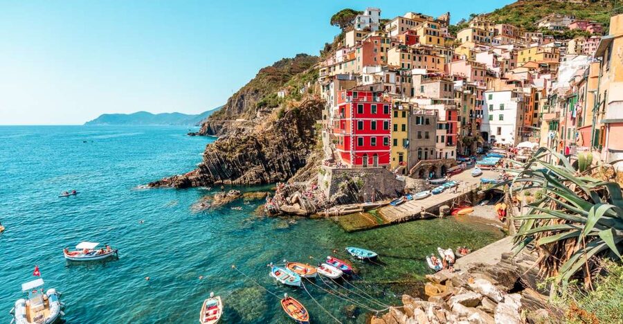 Florence: Day Trip to Cinque Terre with Optional Street Food - Key things to know before you go
