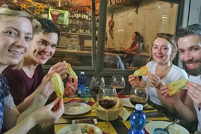 Florence Food Tour of 10+ Authentic Tastings with Cheeses & Wines - The walking pace: relaxed, but plan for it