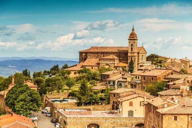 Florence Food & Wine Tour: Tuscan Tastings with Local Guide - Start at Piazza della Repubblica: Your Guide Sets the Tone