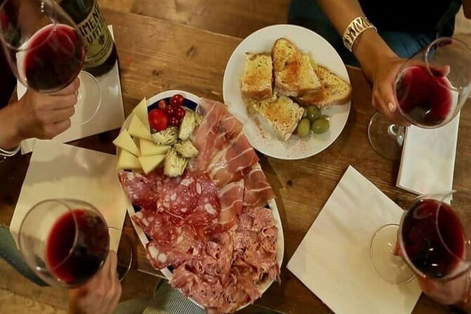 Florence Food & Wine Tour: Tuscan Tastings with Local Guide - The Duomo Area and an Enoteca Moment