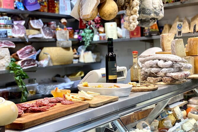 Florence’s Ultimate Food Tour: Full Tuscan Meal by Do Eat Better - Piazza Santa Trinita: Pappa al Pomodoro and Ribollita