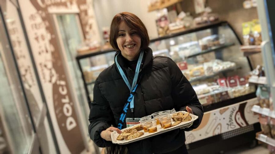 Florence Street Food Tour: Central Market & Duomo Area - Street food plus Duomo sights: why this 2.5-hour loop works