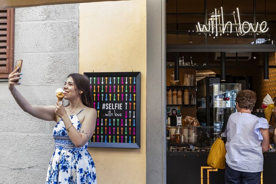 Florence: Sunset Wine and Food Tour - How the Evening Ends: Vin Santo and Biscotti, the Italian Way