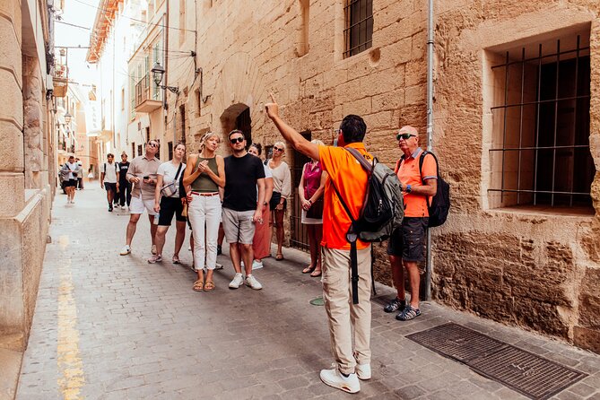 Food Tasting Walking Tour in Palma with a Local - Mercat de l’Olivar: Market Chaos You’ll Enjoy (With Wine)