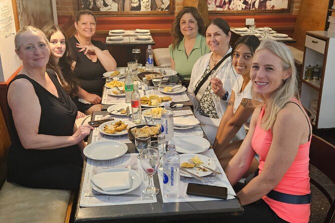 Food Tour in Buenos Aires City in Small Groups - The Big First Stop: Los Inmortales / The Immortals Sit-Down Feast