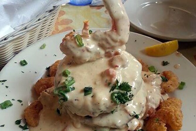 Food Tour of New Orleans Garden District: Group of Nine or Less - Stop-by-Stop Experience: Why the Route Feels Thoughtful