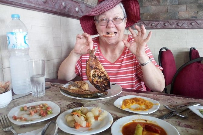 food tour private tour from cairo or giza hotel - The menu math: pay-as-you-go vs food and tea upgrades