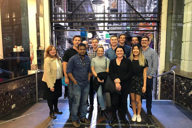Foodies Bucket List - Walking Tour - Drinks, Lunch, and Portion Reality