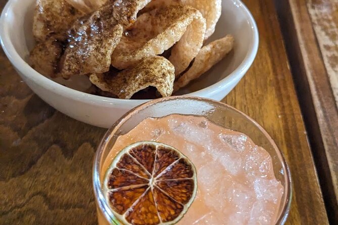 French Quarter Small-Group Cocktail and Foodie Crawl - A 3-hour French Quarter crawl that pairs food with the story