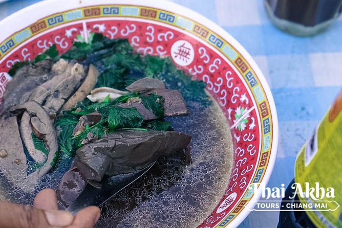 Fresh Local Market Tour - Food tour in Chiang Mai - Why Bumrung Buri Market makes sense for a street-food morning