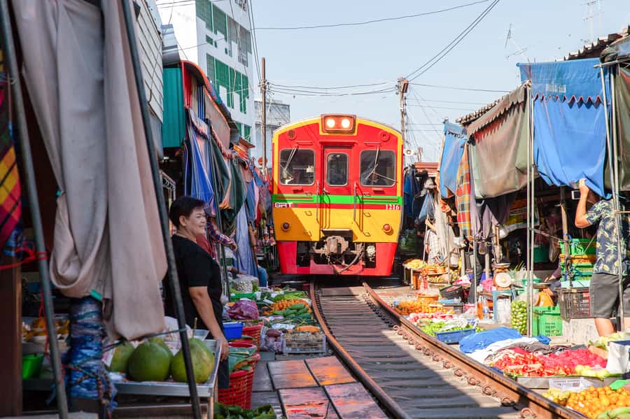 From Bangkok: Maeklong Railway and Floating Market Food Tour - What You Should Bring (And What You’ll Likely Use)