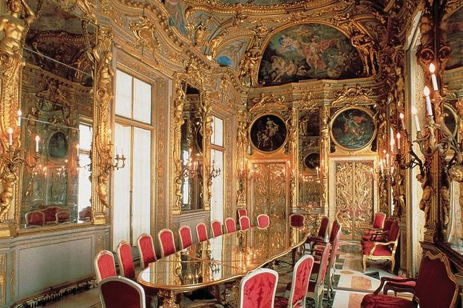 Genoa Walking Tour: Discover Hidden Treasures and Street Food - Guide style: what makes Karl Ziegler stand out