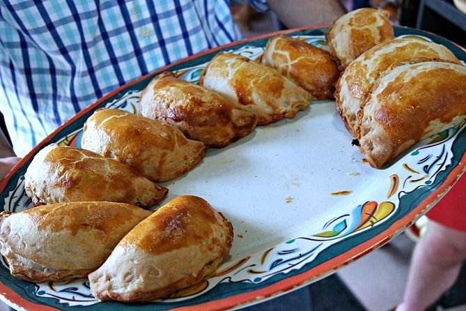 Georgetown Foodie Culinary Tour & Neighborhood Walk - The C&O Canal and Julia Child Stop: Stories on the Sidewalk