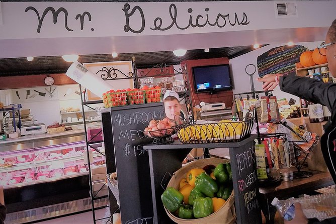 Georgetown Foodie Culinary Tour & Neighborhood Walk - What You Actually Eat: Four Stops Plus One Drink Pairing