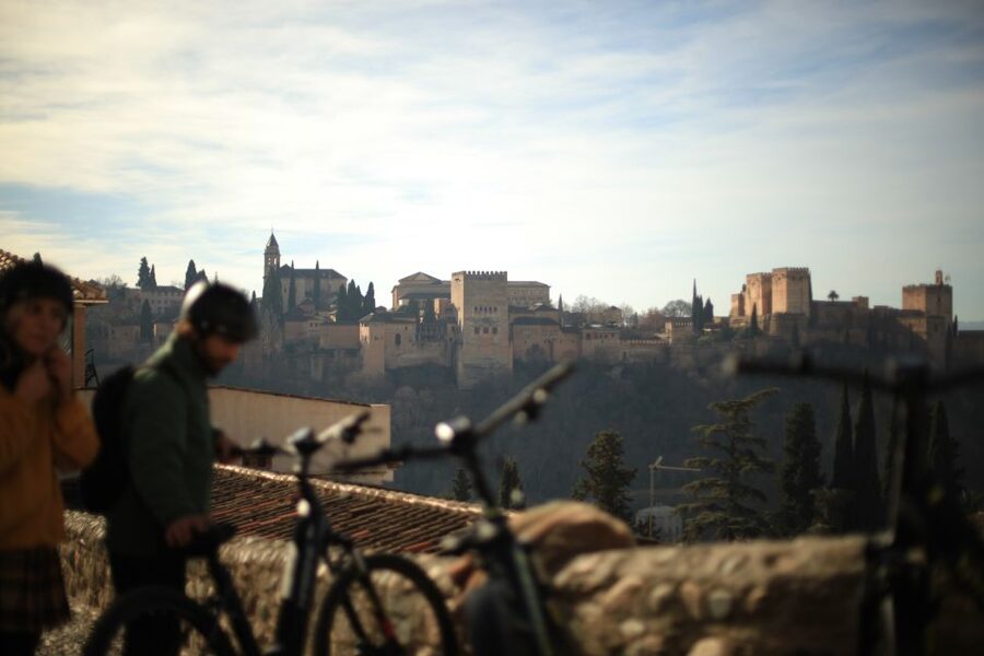 Granada: Highlights & Viewpoints eBike Tour with Tapas Break - Key Things That Make This Granada Tour Work
