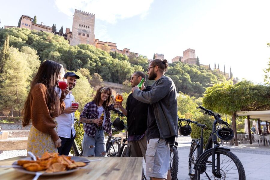Granada: Highlights & Viewpoints eBike Tour with Tapas Break - The Viewpoint Stops: San Nicolás and San Miguel Alto