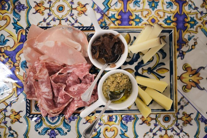 Guided Food Tour with Wine Tasting in Verona - Verona by flavors: why this tour feels different