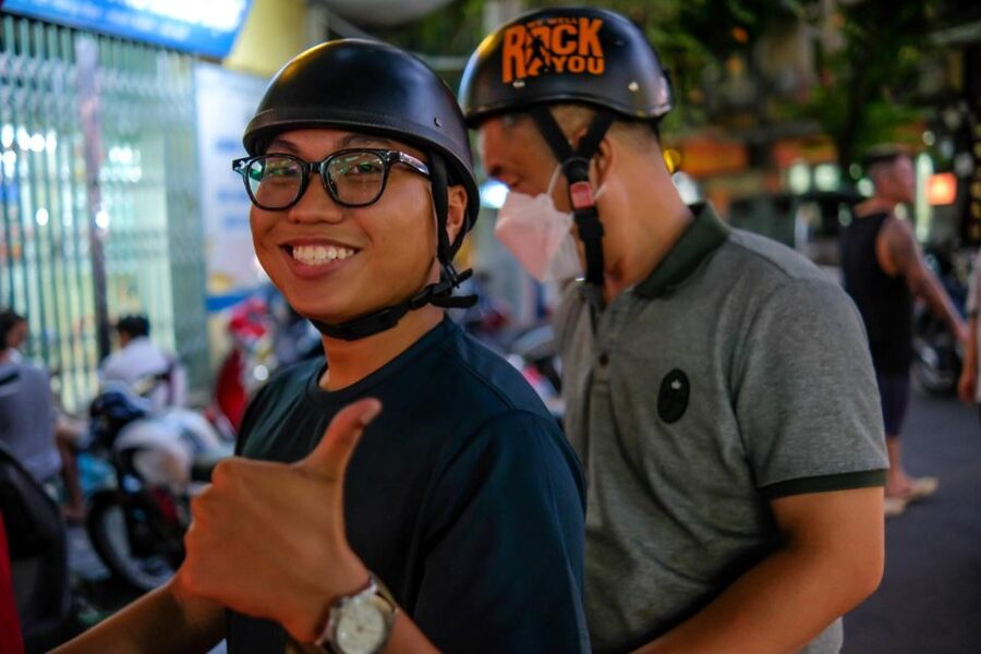 Half-Day Hanoi Foodie Tour by Motorbike - Lunch and local food tastings: how to make it meaningful