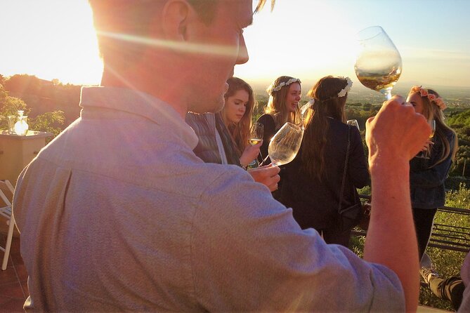 Half-Day Minardi Wine and Food Tour in Frascati - Entering Frascati Centro Storico: Town-Walk First, Wine Second
