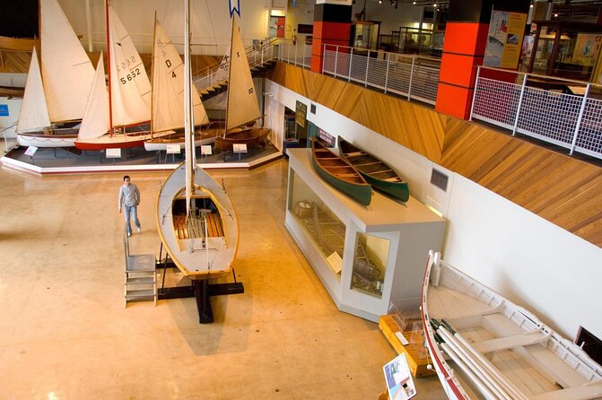 Halifax Harbourfront Small Group Food Walking Tour - Price and Logistics: what $123.17 buys you
