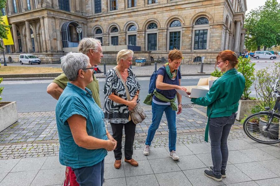 Hannover: Culinary Walking Tour Downtown + Old Town - Quick hits: what makes this Hannover walk worth your time