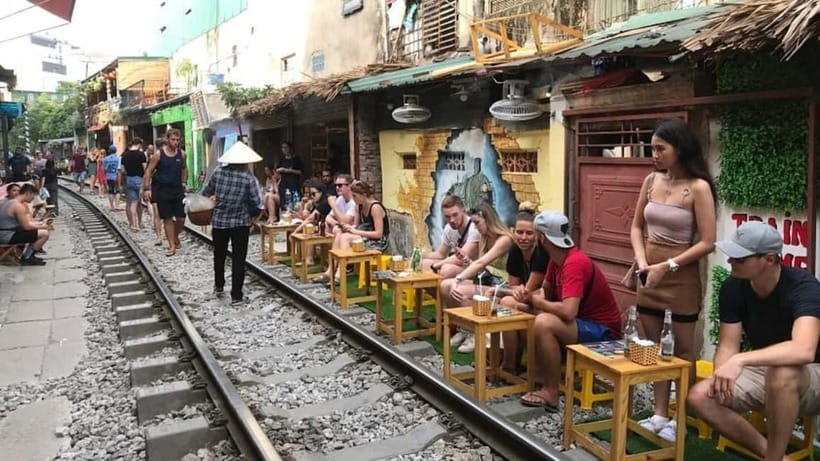 Hanoi: Eat Like a Local Small Group Street Food Tour - Train Street and Egg Coffee: Optional Add-Ons That Change the Mood