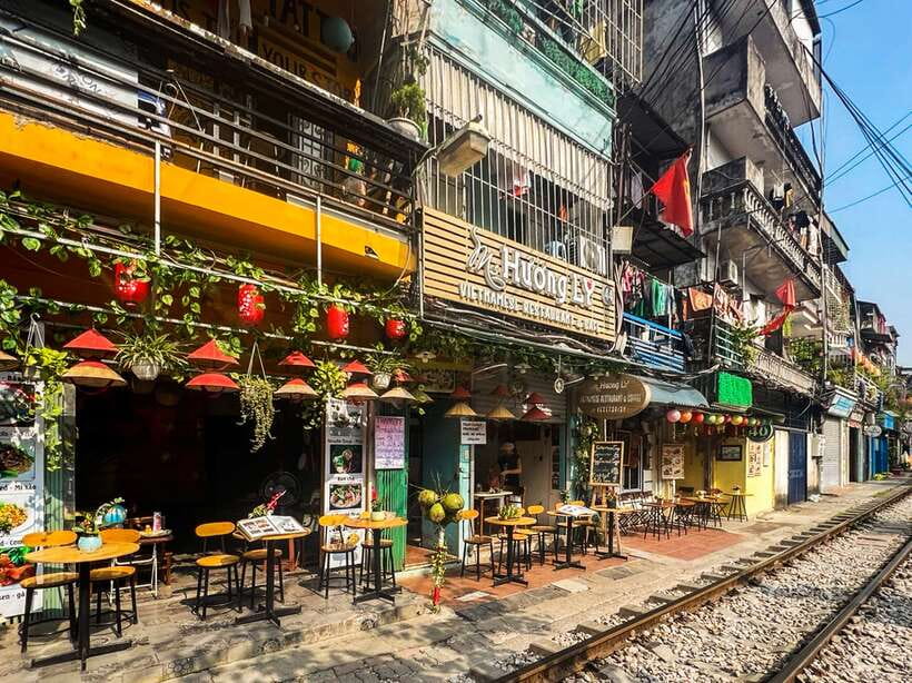 Hanoi: Guided Food Tour with Train Street Visit - Bun Cha at a Traditional Stop: Smoky Pork + Sauce You’ll Remember