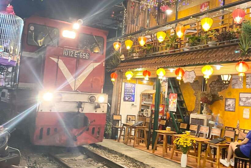 Hanoi: Guided Street Food Tour with Train Street Experience - First Bite: Why This Tour Works So Well