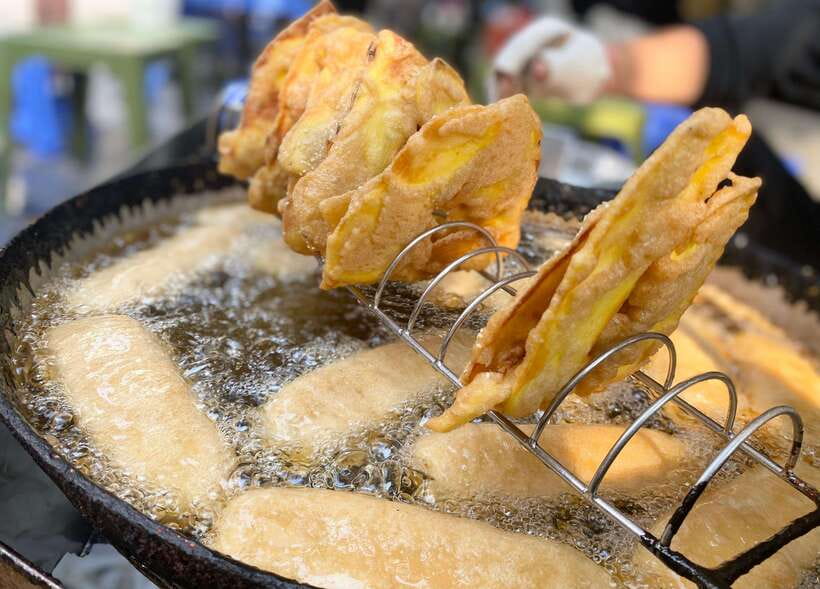 Hanoi: Guided Street Food Tour with Train Street Experience - Price and Value: Is $17 Really Enough?