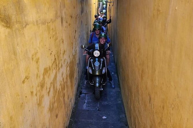 Hanoi Michelin Star Food Tour Via Jeep, Vespa or Motorbike - Your Ride: Vintage Jeep, Vespa, or Motorbike (and Why It Matters)