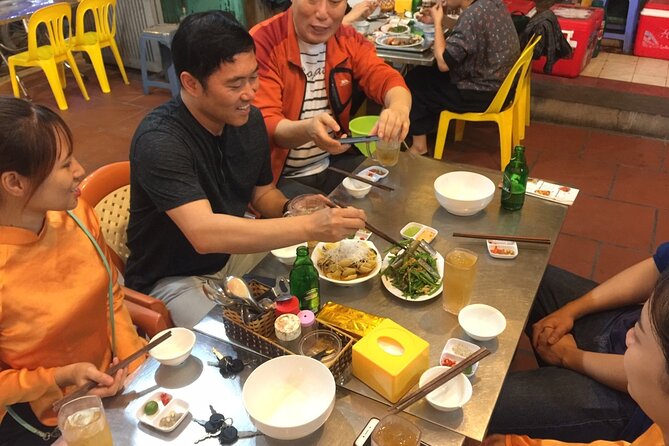 Hanoi Motorbike Tour Led By Women: Hanoi Motorbike Food Tours - How this women-led Hanoi night ride feels (and why it works)