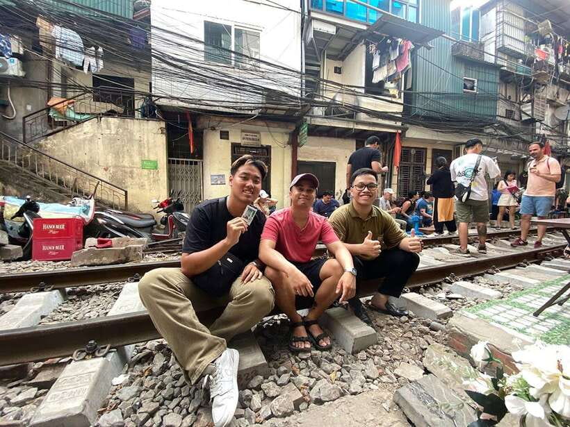 Hanoi: Old Quarter Street Food Tour with 12+ Tastings - The Old Quarter food stops: what each bite teaches you