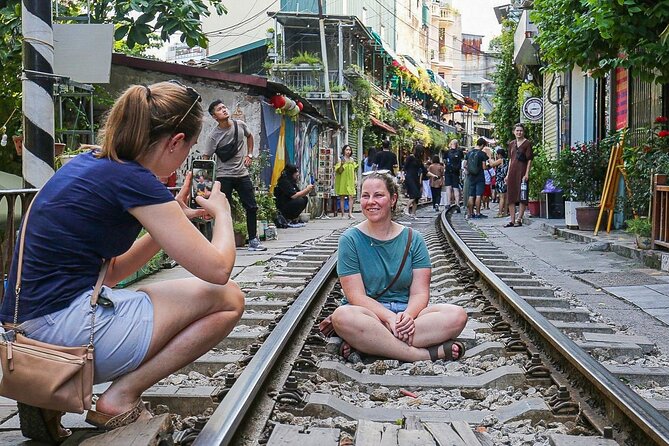 Hanoi Street Food Adventure: Train Street & Local Delights - Key highlights at a glance