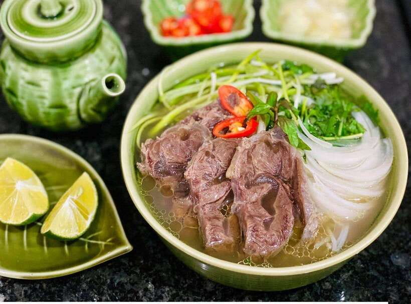 Hanoi: Street Food Tour with Train Street & Hidden Alleyways - Key highlights I’d circle first