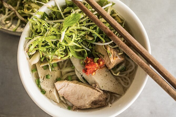 Hanoi Vegan Street Food Tour and Train Street - Who should book this Hanoi vegan tour?
