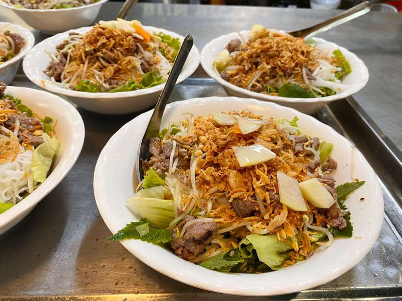 Hanoi: Vietnamese Street Food Tour with Egg Coffee - Egg coffee: the finale that makes the whole tour feel complete