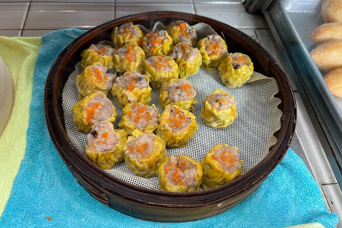 Hawaii Off The Beaten Path Food Tour - Start stop: Izumo Taishakyo Mission next to Nuuanu Stream