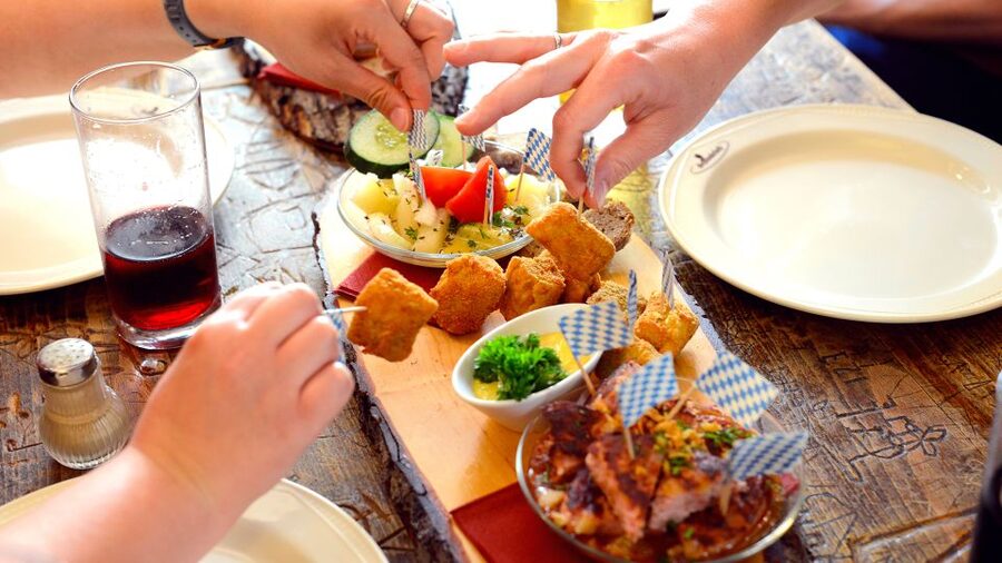 Heidelberg: Culinary city tour with delicious samples - Why Heidelberg tastes better on foot