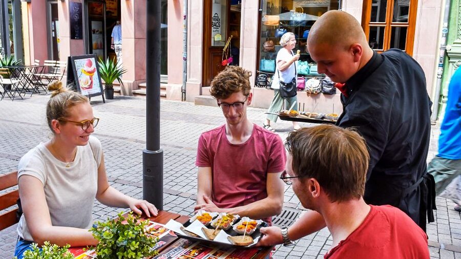 Heidelberg: Culinary city tour with delicious samples - Kornmarkt and the regional stops you’ll actually remember