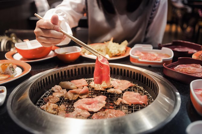 Hell's Kitchen Guided Food Tour - Vegetarian Option vs. What You Can’t Request