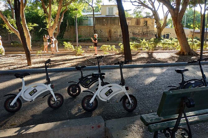 Heraklion: E-Bike Food Tour – Discover the Flavors of Crete - The food and drinks plan: unlimited wine, plus real variety