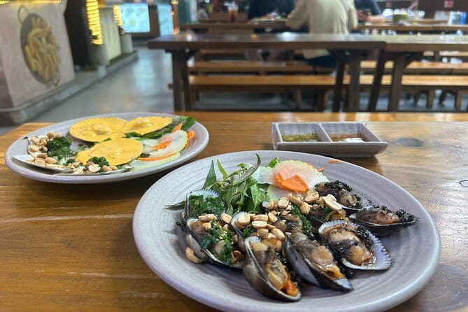Ho Chi Minh City Food Tour with 8+ Authentic Local Tastings - Nguyễn Huệ pedestrian walk: where the tour’s Secret Dish moment lives