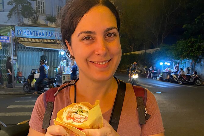 Ho Chi Minh city: Michelin-Recognized Food Tour with Local Expert - Stop-by-Stop: The Dishes You’ll Be Eating and How to Enjoy Them