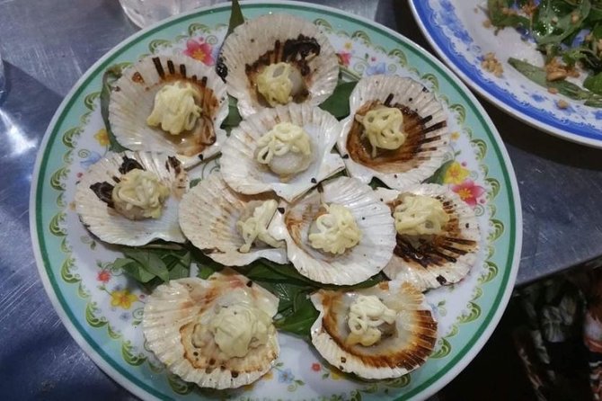 Ho Chi Minh City: Street Food Walking Tour with 12 Tastings - What the 12 tastings look like in practice
