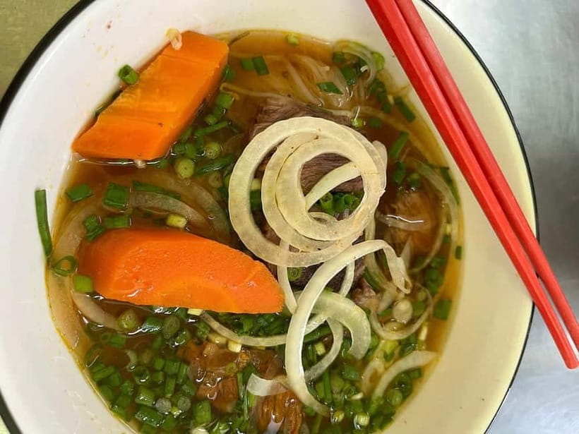 Ho Chi Minh City: Super Niche Walking Street Food Tour - How the Guides Turn Food Into a Story