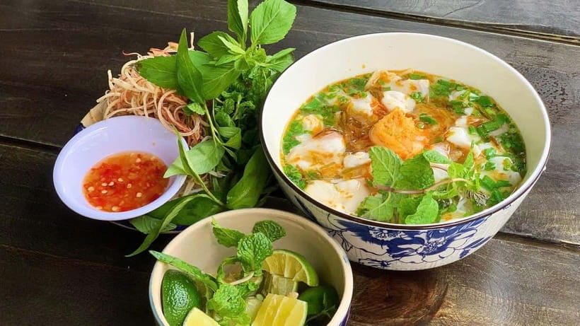 Ho Chi Minh City: Walking Food Tour with 13 Tastings - Key Points Before You Go